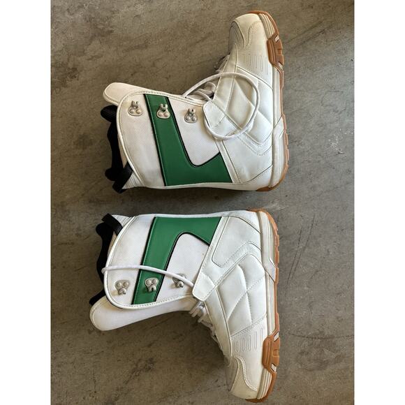 Nitro Barrage Snowboarding Boots Men’s 11 White Green Leather Snowboard Boot - Picture 1 of 7